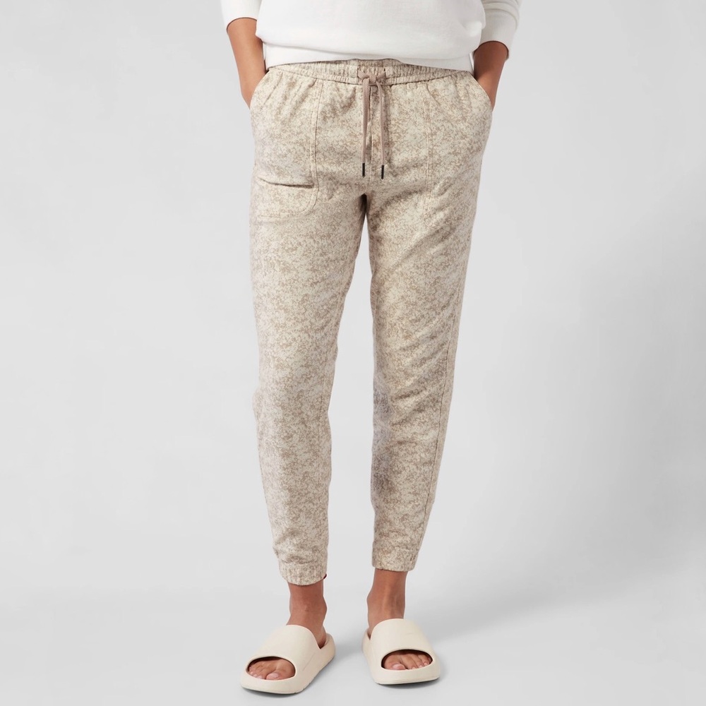Athleta | Farrallon Jogger in Pebbles Texture Abalon Size M Tall